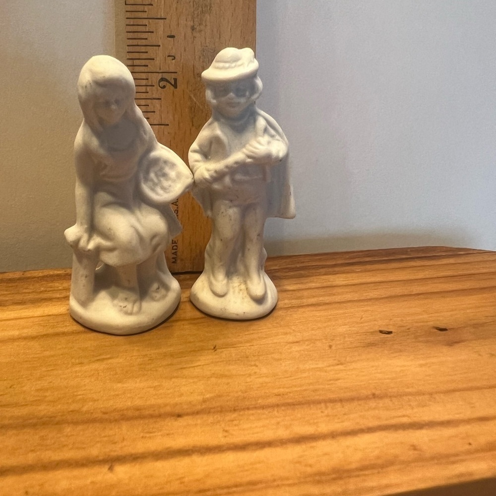 Bisque lot of 2 figures. Male and female.